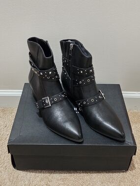 Kenneth Cole Cheyenne Stud Black Pointed-Toe Studded Ankle Booties - Women